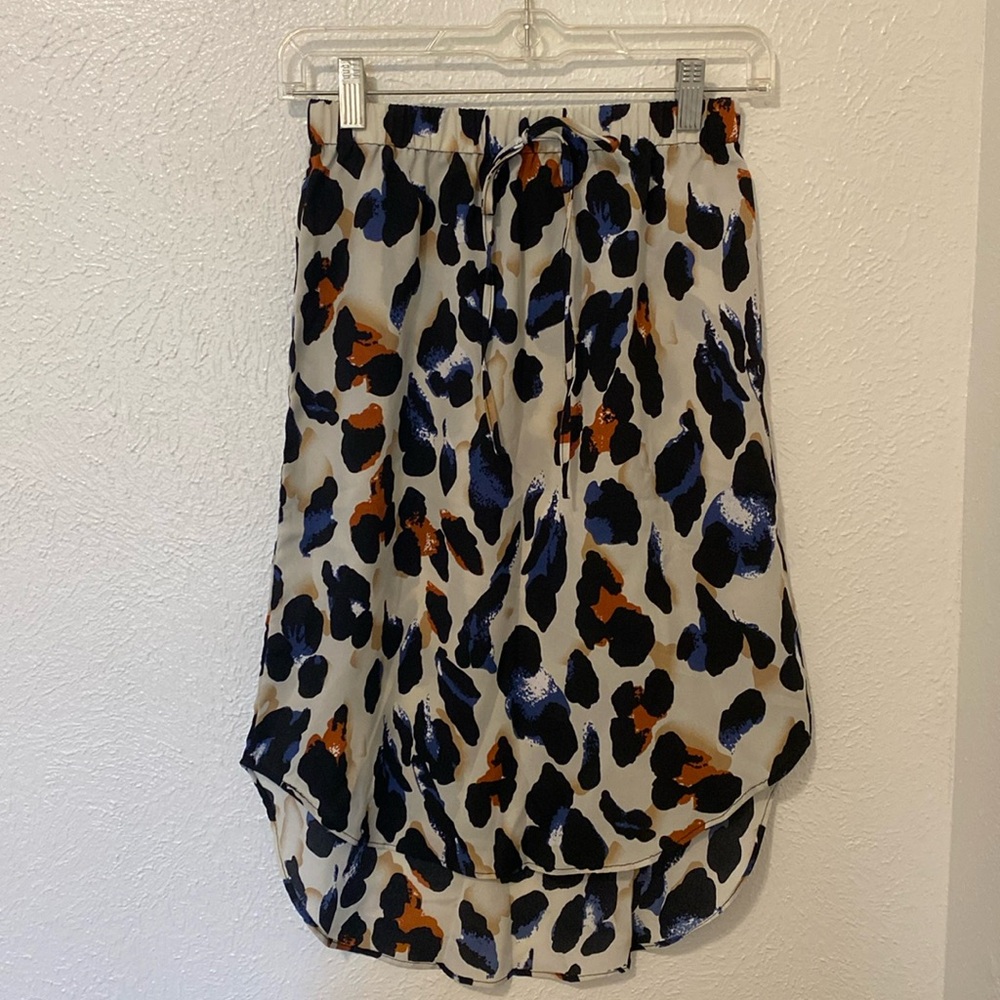Women’s multicolored skirt. High low, knee length